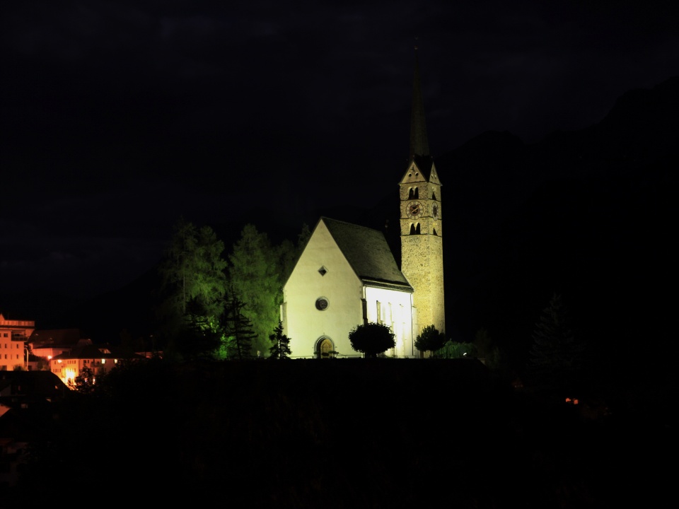 Kirche Scuol